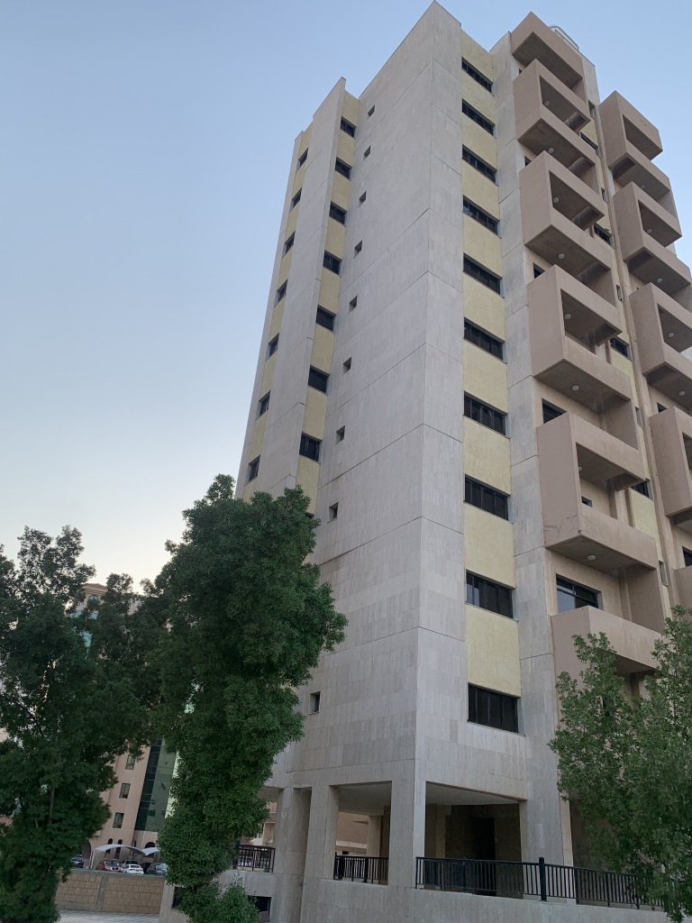 عمارة  للإيجار في دسمان