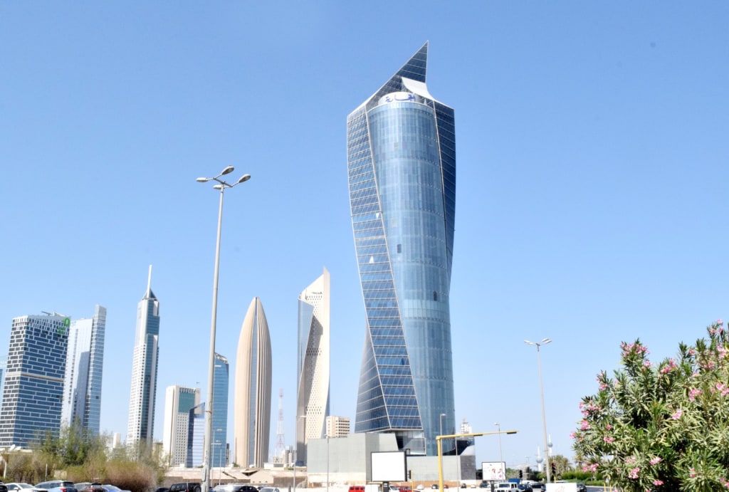 مكتب  للإيجار في شرق