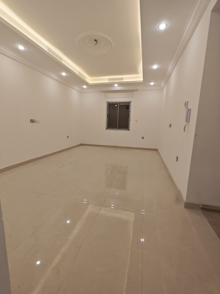 شقة للايجار في الدسمة