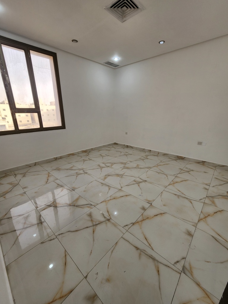 شقة للايجار في ابو فطيرة