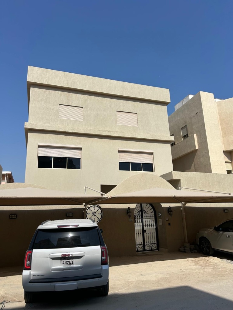 بيت للبيع في قرطبة