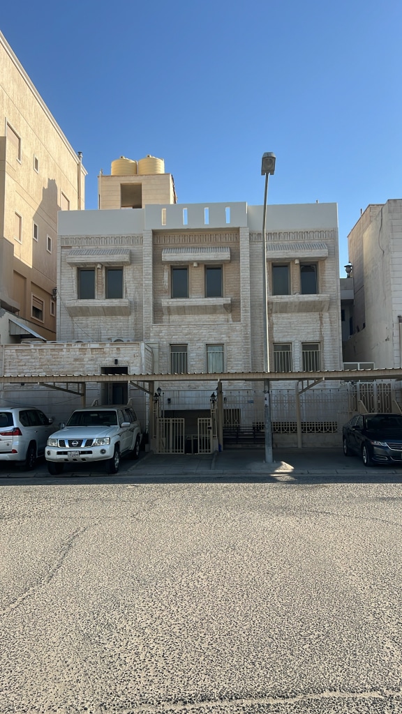 بيت للبيع في الرحاب